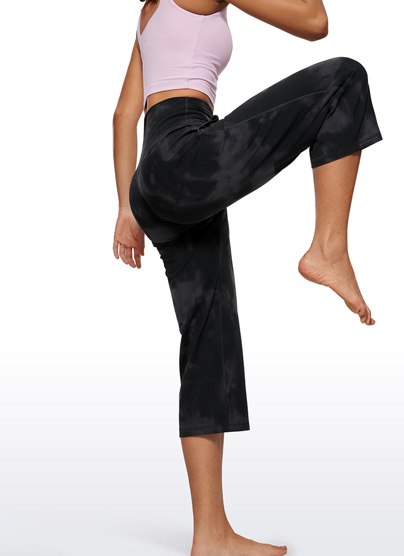 CRZ YOGA Pambabae Butterluxe Pantalon na Mataas at Malapad ang Paa na may Bulsa na 23'' Itim na Tie Dye na Bulaklak