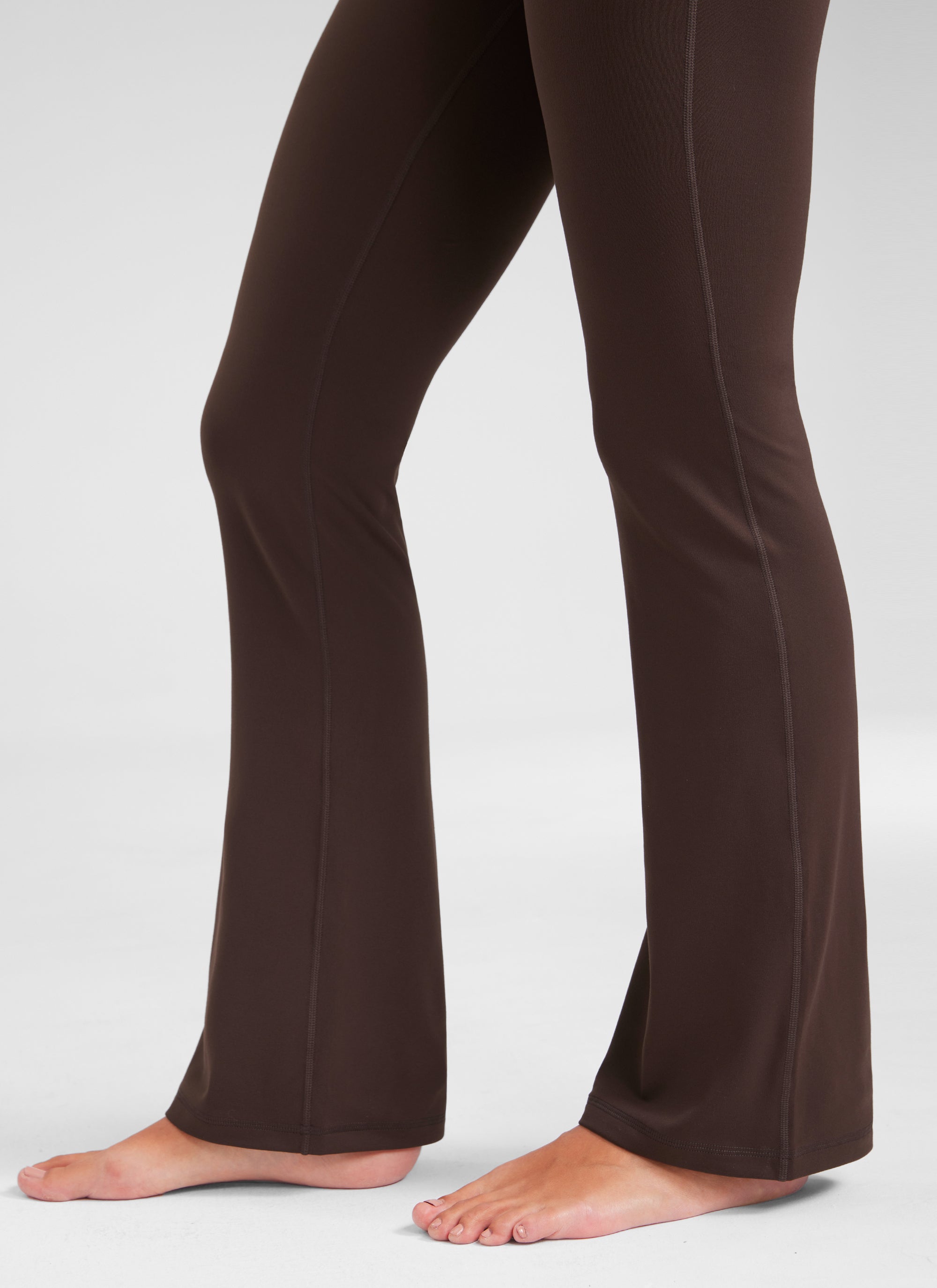 Butterluxe Mataas na Baywang na Maluwag na Paa na may Bootcut na may Bulsa na Leggings 31