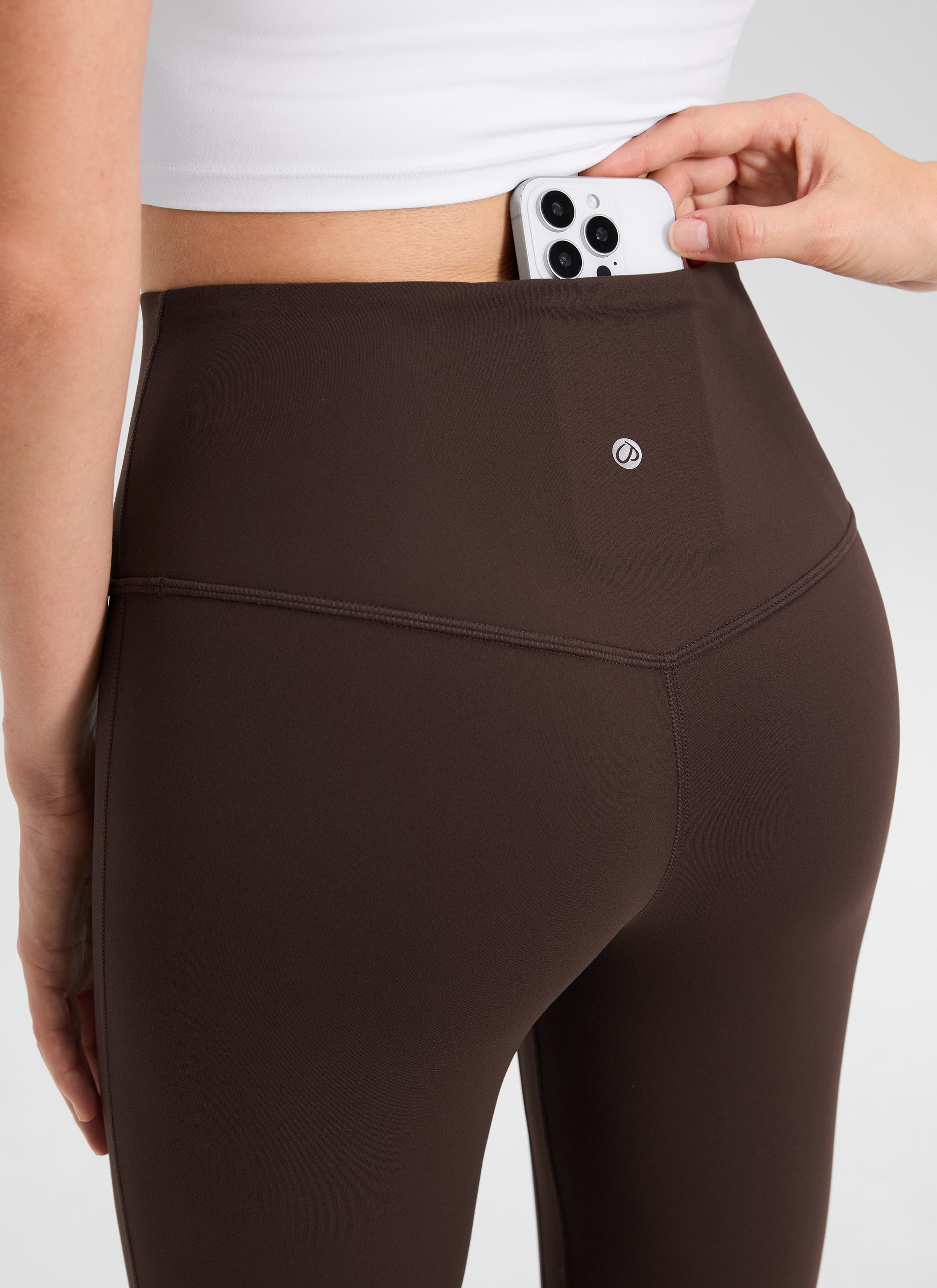 CRZ YOGA Babae Butterluxe Mini Flared Leggings na may Mataas na Baywang at Bulsa 30
