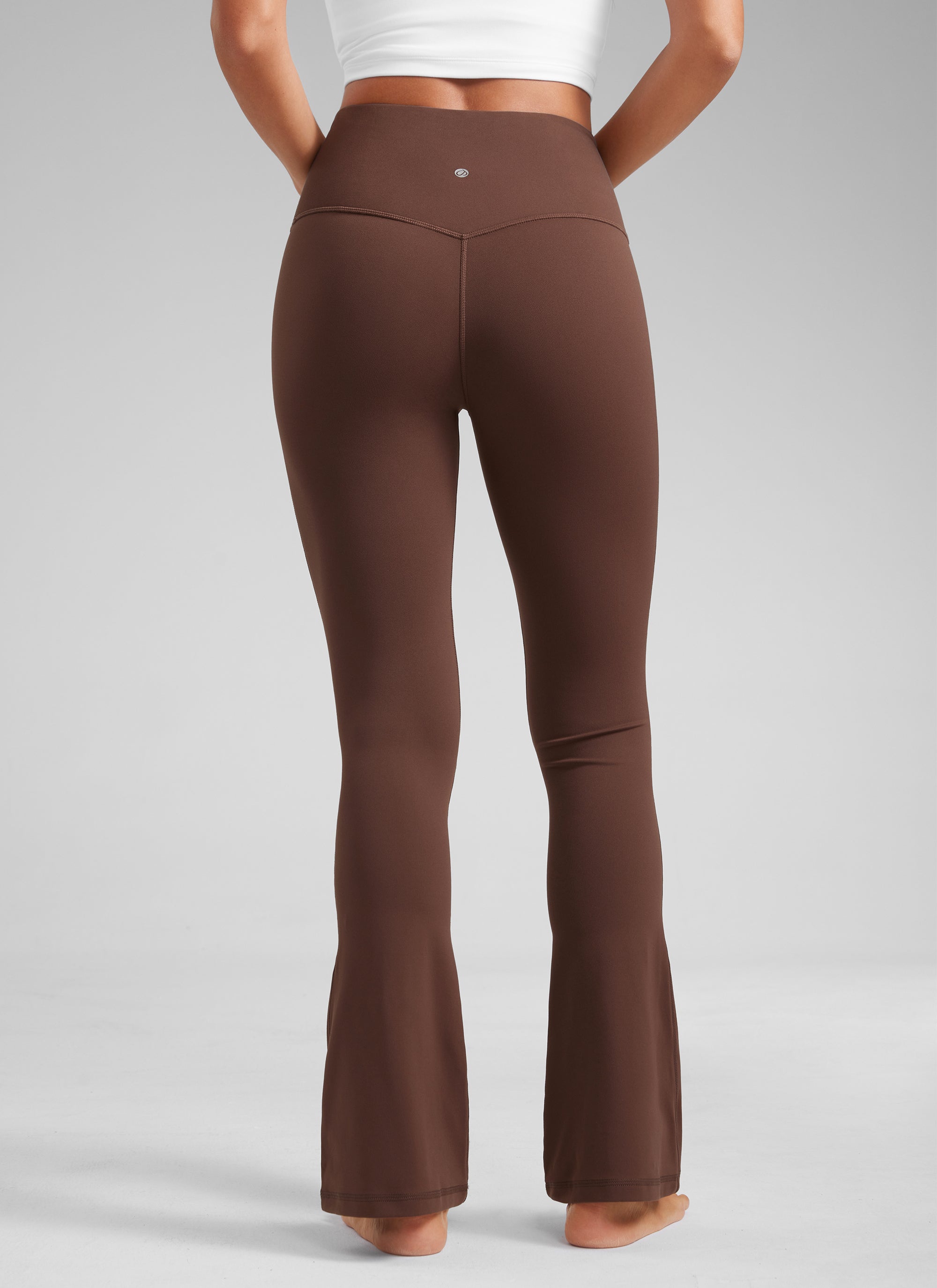 CRZ YOGA Babae Butterluxe Mini Flared Leggings na may Mataas na Baywang at Bulsa 30