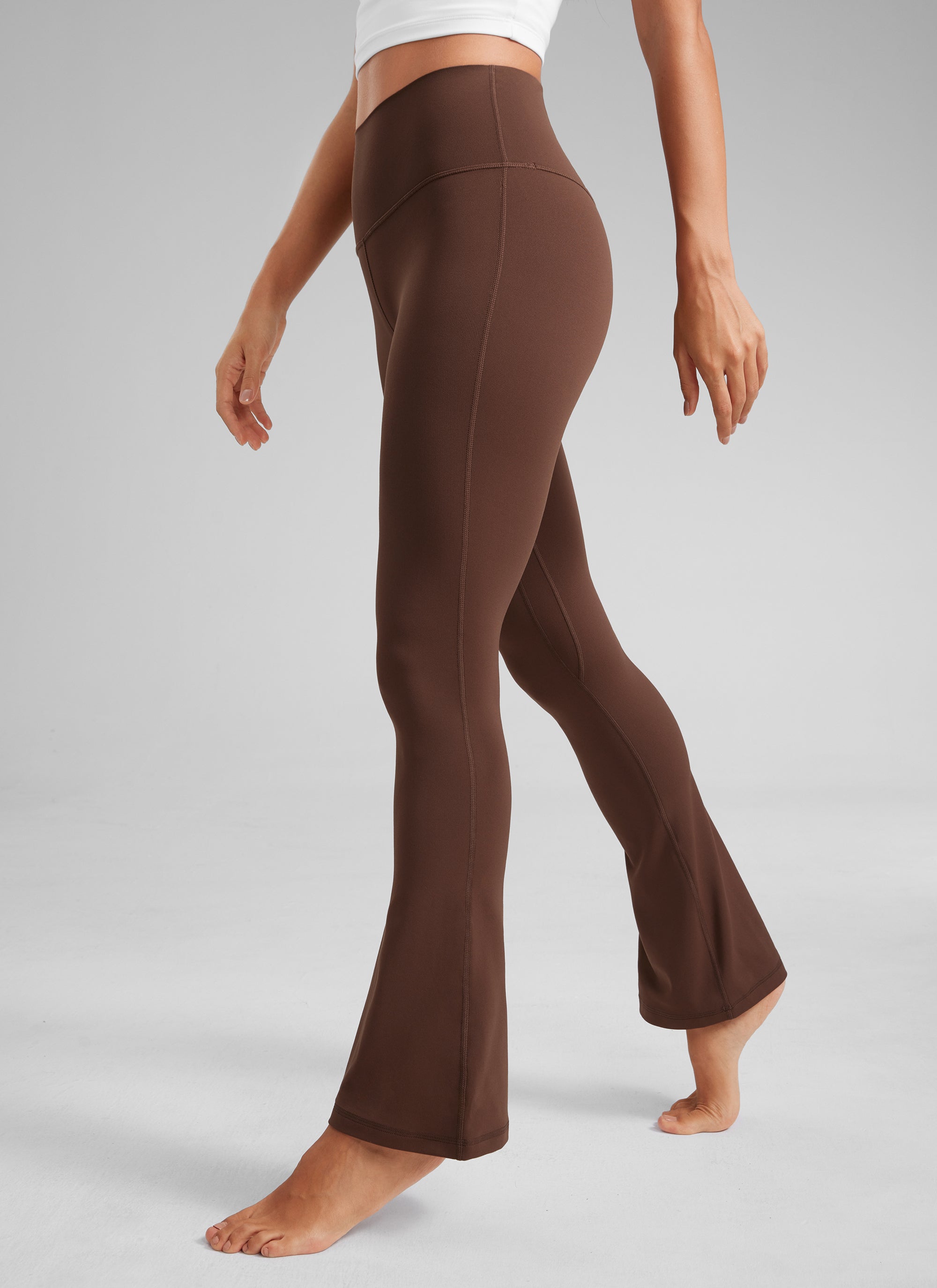 CRZ YOGA Babae Butterluxe Mini Flared Leggings na may Mataas na Baywang at Bulsa 30