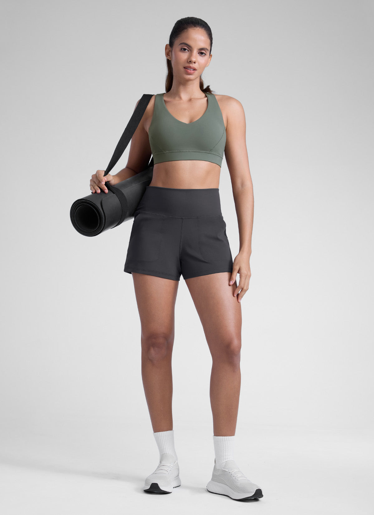 CRZ YOGA Babae Butterlift High Waisted Shorts na may Bulsa, Linerless, Mysterious Grey