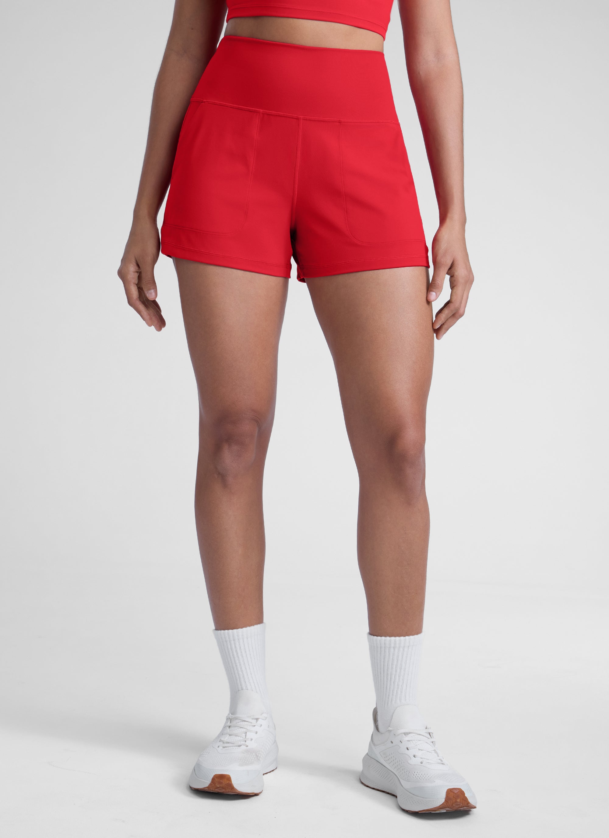 CRZ YOGA Babae Butterlift High Waisted Shorts na may Bulsa na Linerless Aurora Red