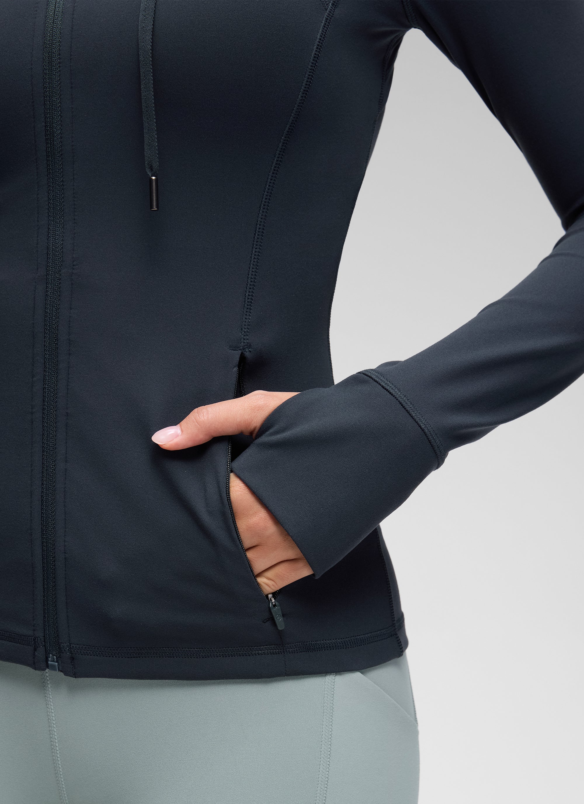 CRZ YOGA Pambabae Butterluxe Slim Fit na May Bulsa na Panlabas na Kasuotan na May Buong Zip na Hoodies na True Navy