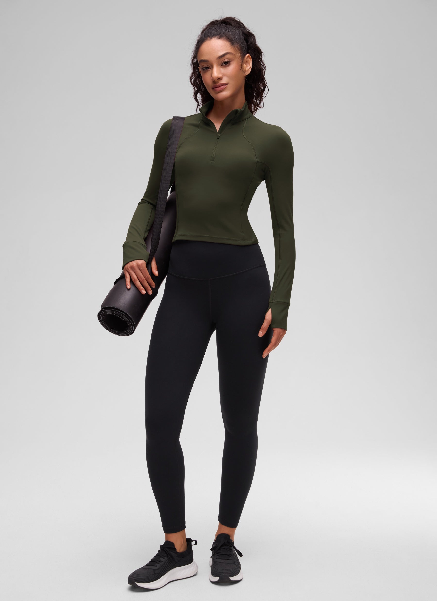 CRZ YOGA Pambabaeng Yoga Slim Fit Tops Butterluxe Half-Zip Long Sleeve na Berdeng Oliba