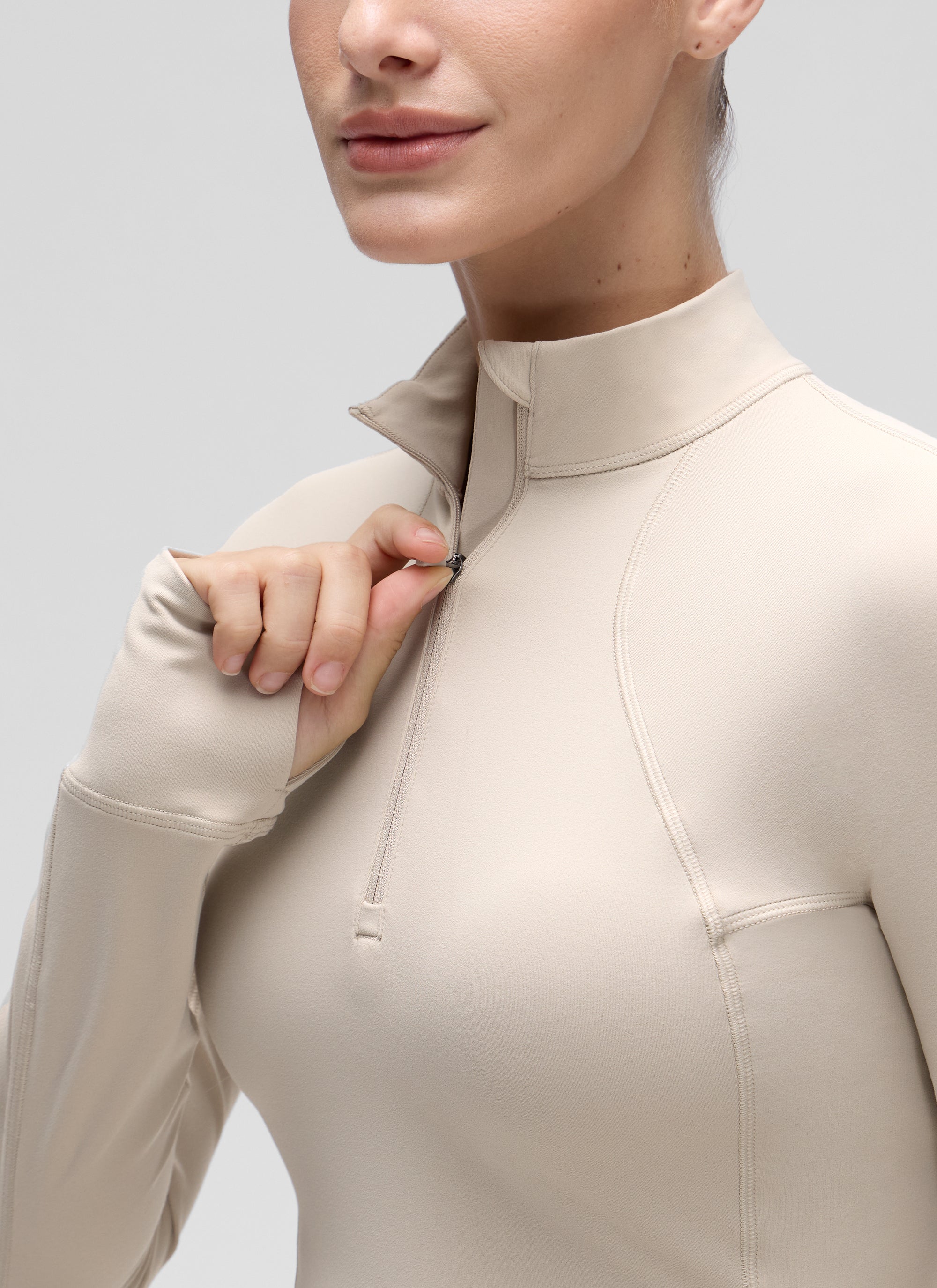 CRZ YOGA Pambabaeng Yoga Slim Fit Tops Butterluxe Kalahating-Zip na Mahabang Manggas na Mojave Tan